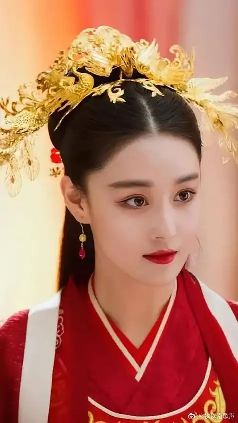 张馨予在《封神英雄榜》里的妲己古装造型太绝了!