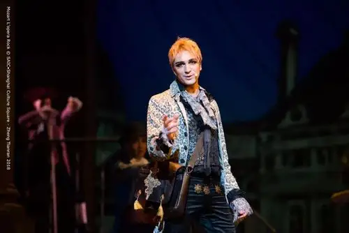 大开眼界摇滚莫扎特干翻了传统剧院所有规矩