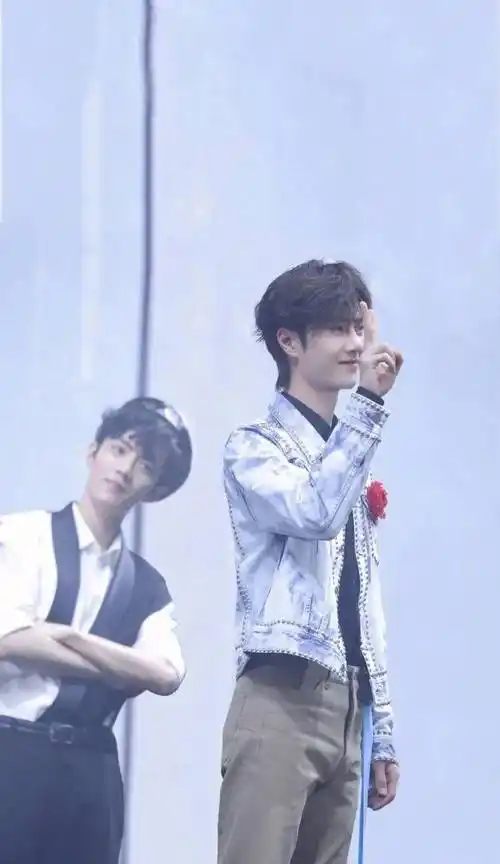 博君一肖,绝美双人图,糟糕,是心动的感觉!