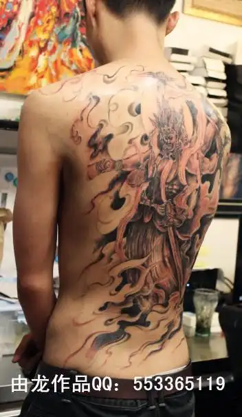 全背冥王纹身