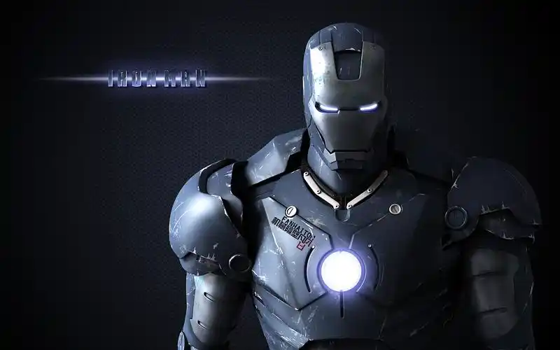 拿钢铁侠做了几张桌面分享给大家