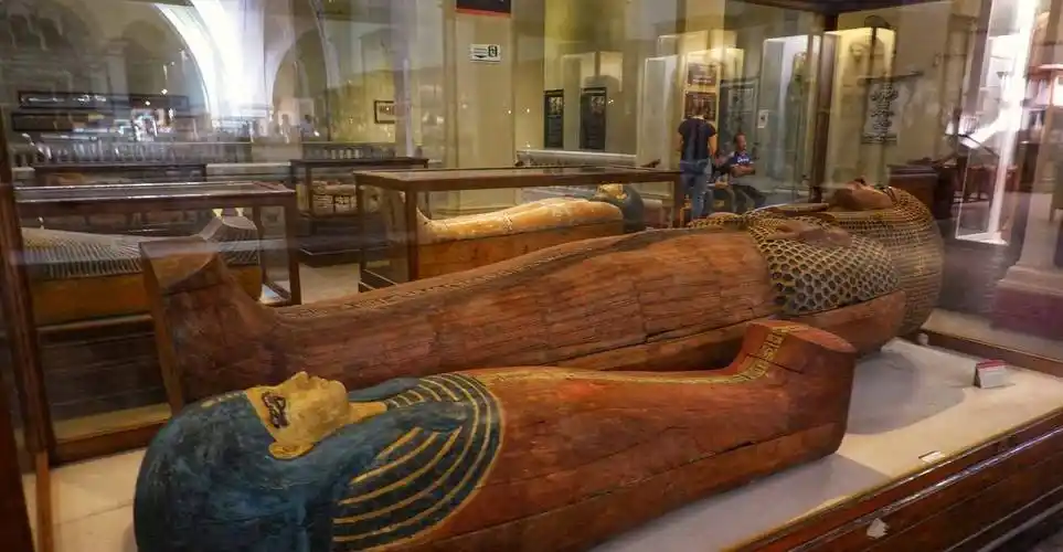 埃及,有超过2000年的木乃伊,时至今日头发丝依然清晰可见_国家博物馆