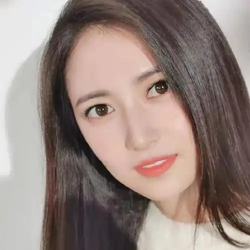 微信头像陈钰琪