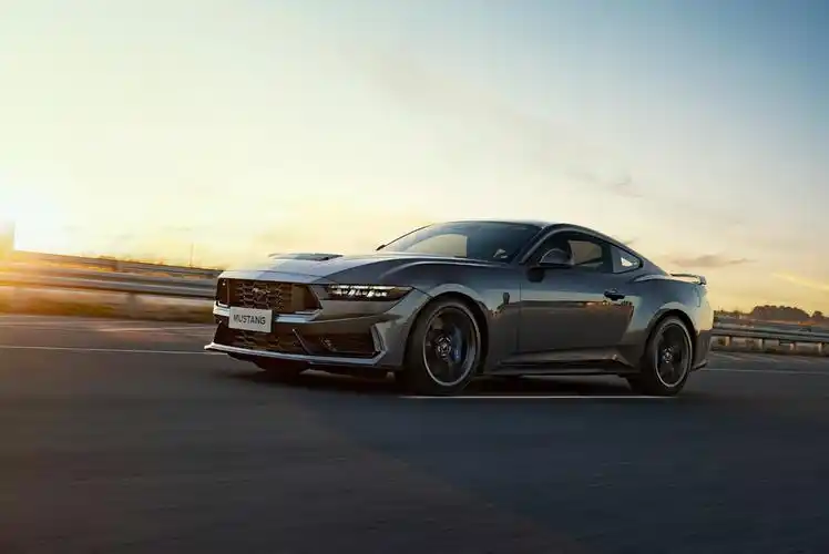 全新福特mustangdarkhorse中规版车型动态首秀