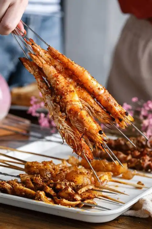 这家夜夜爆满的串吧凭口味征服99.