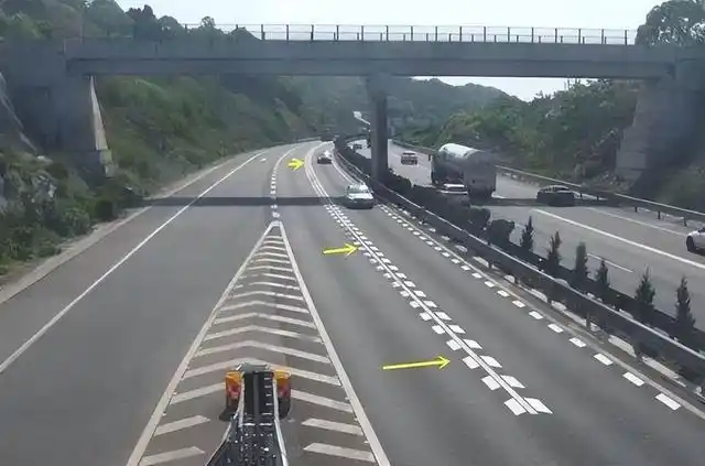 高速鱼骨标线怎么走老司机也犯糊涂走一趟高速被扣9分