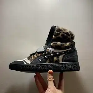 坏蛋的店puma/彪马 x paul stanley 男冬季联名高帮休闲鞋 372751