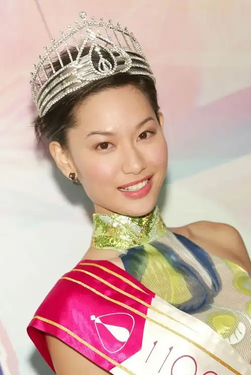 tvb花旦徐子珊宣布退出娱乐圈曾获2004香港小姐冠军