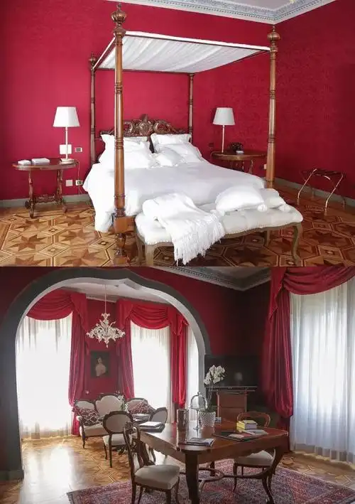 蓝色天鹅绒般的质地,红宝石的端庄大气,以及我的皇家贵气,你更喜欢哪