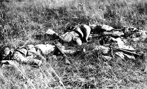 罕见抗战时期照片骑着驴子爬台阶美国镜头下的中国敢死队士兵