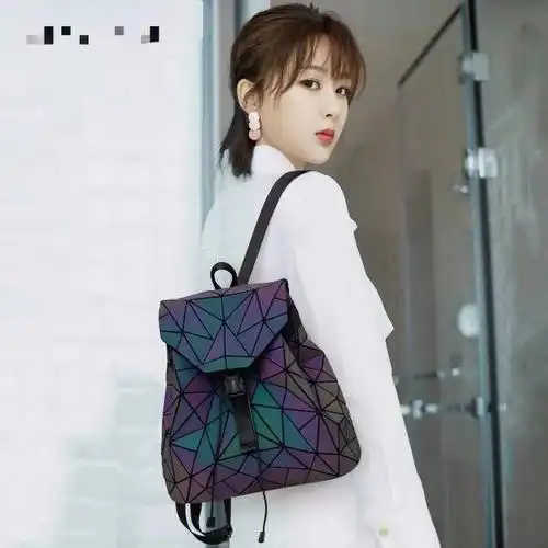 杨紫同款反光包包#三宅一生好喜欢