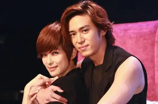 陈楚河七夕放暧昧照秒删 网友惊喜抓包:是赖雅妍