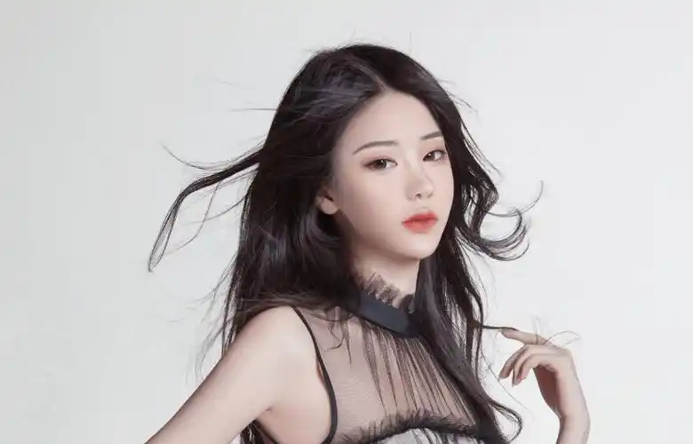 原创kpl唯一女职业选手甜甜珂尽力了雷霆破军杯md不敌wb