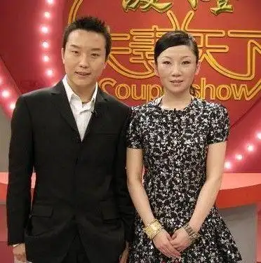 李玉刚的老婆_李玉刚的身价是多少亿