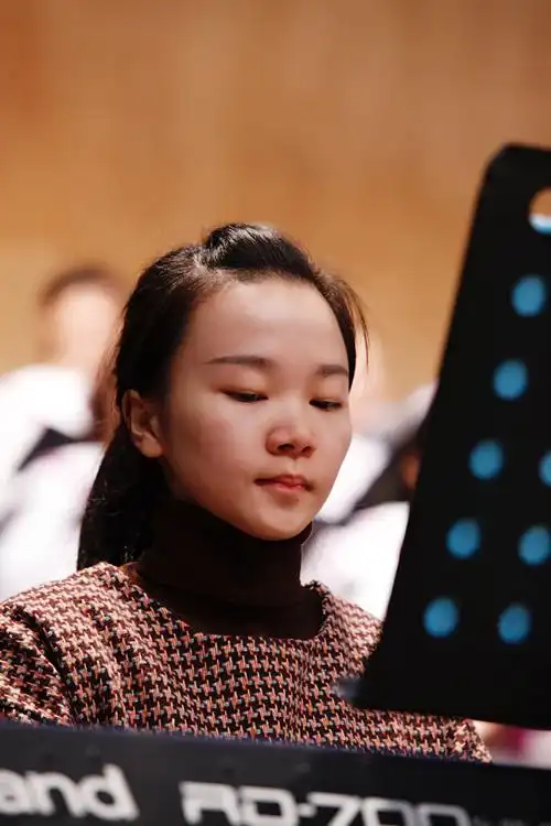 李美双 牧师 题目:永不止息的爱 经文:耶 3:1-25 一,永不断绝的恩典