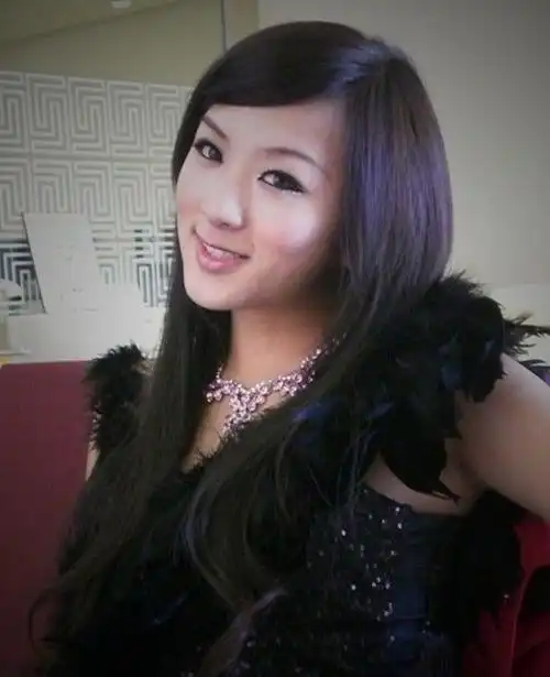 反串达人叶紫涵生活照曝光,纯妹子证明完毕!