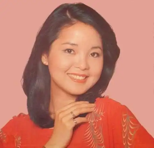 湛蓉尸检完整(23岁湛蓉全裸被烧焦在房间内)(14)