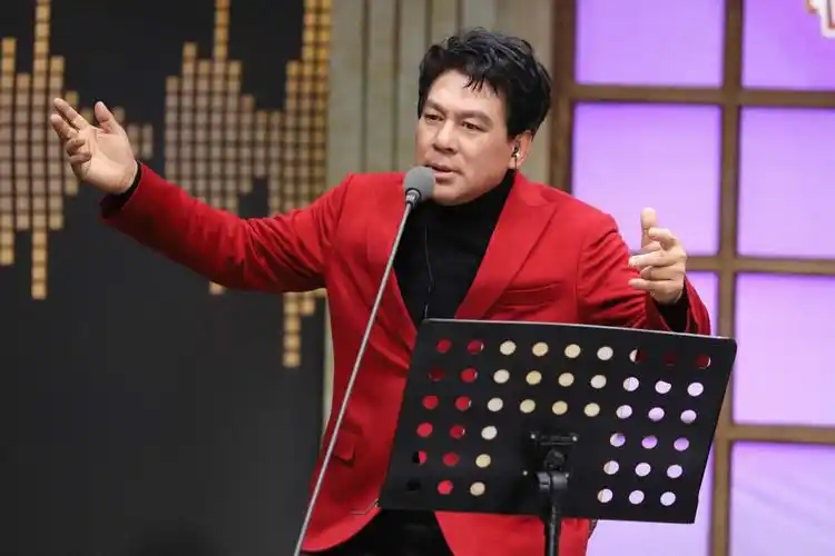 朱时茂《声临其境2》实力模仿赵忠祥 蔡明为角色"化妆"30年