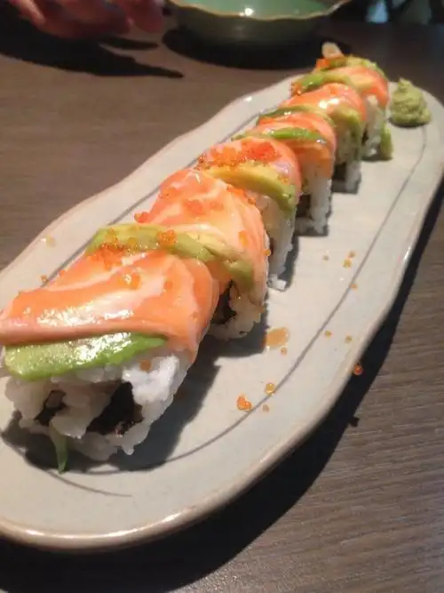 赞好             赞好             赞好           三文鱼牛油果