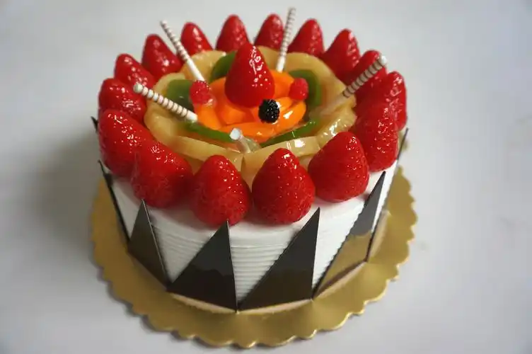 仿真草莓水果蛋糕模型 圆形生日 婚庆 礼品模型 树脂工艺假蛋糕