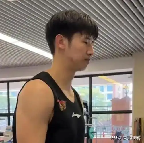 一个胡金秋就可以在广东队内线翻江倒海的时代已经一去不复返了