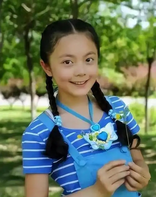 张译没有说错赵今麦和张子枫已走上两条截然不同的大路