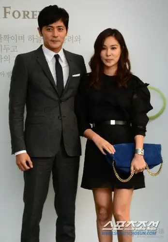 张东健&高小英25日喜得千金