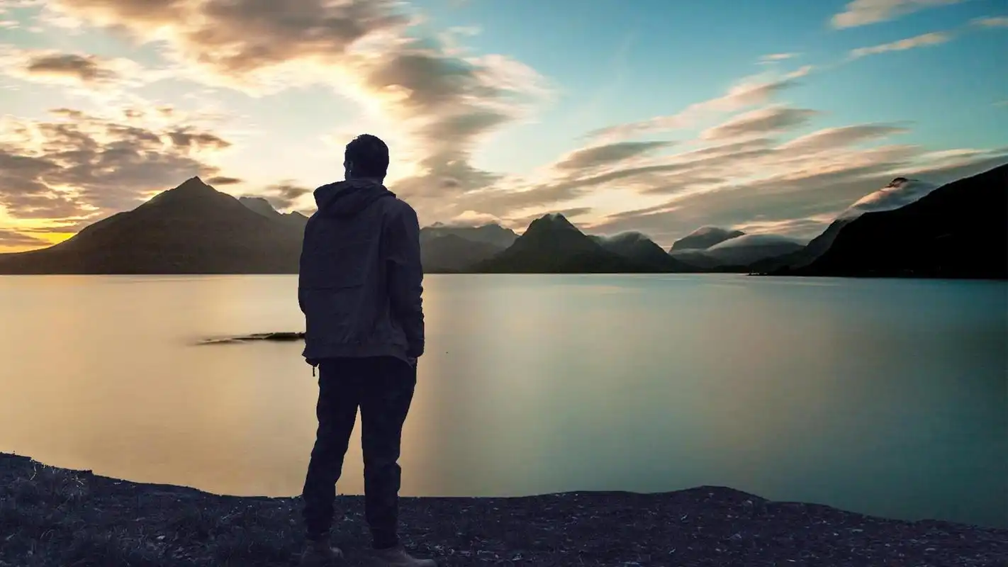 人生是旷野,不是轨道,我有权拒绝一种生活 张有志撒