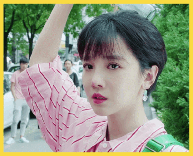 陈小纭自曝为达成v脸整骨10次,出道前还差点被游泳国家队录取!