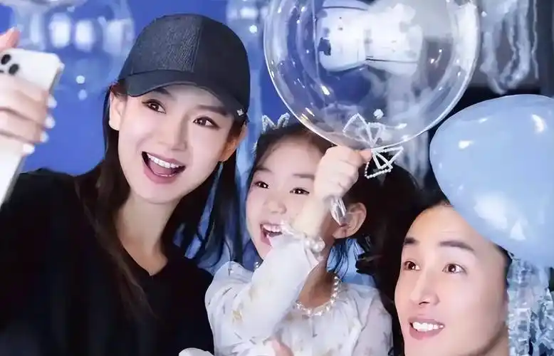 同行才是真爱戚薇和林子君的故事_网友_恋情_事情