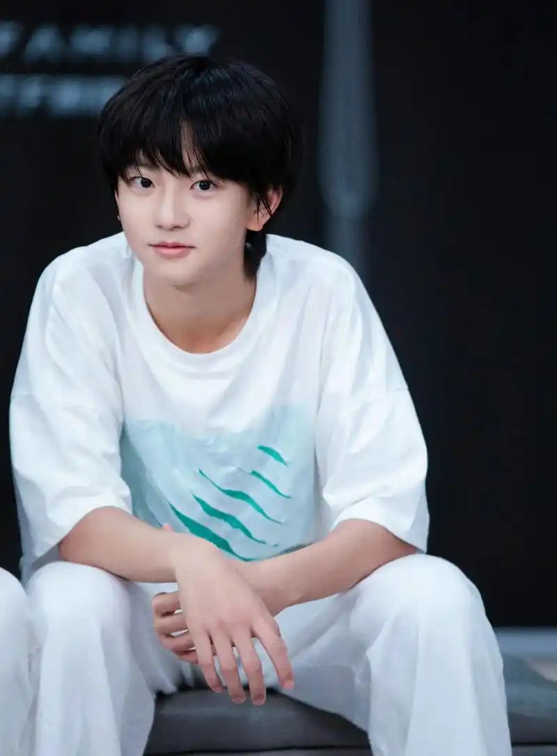 穆祉丞高清头像#tf家族三代 #时代峰峻 #穆祉丞  - 抖音