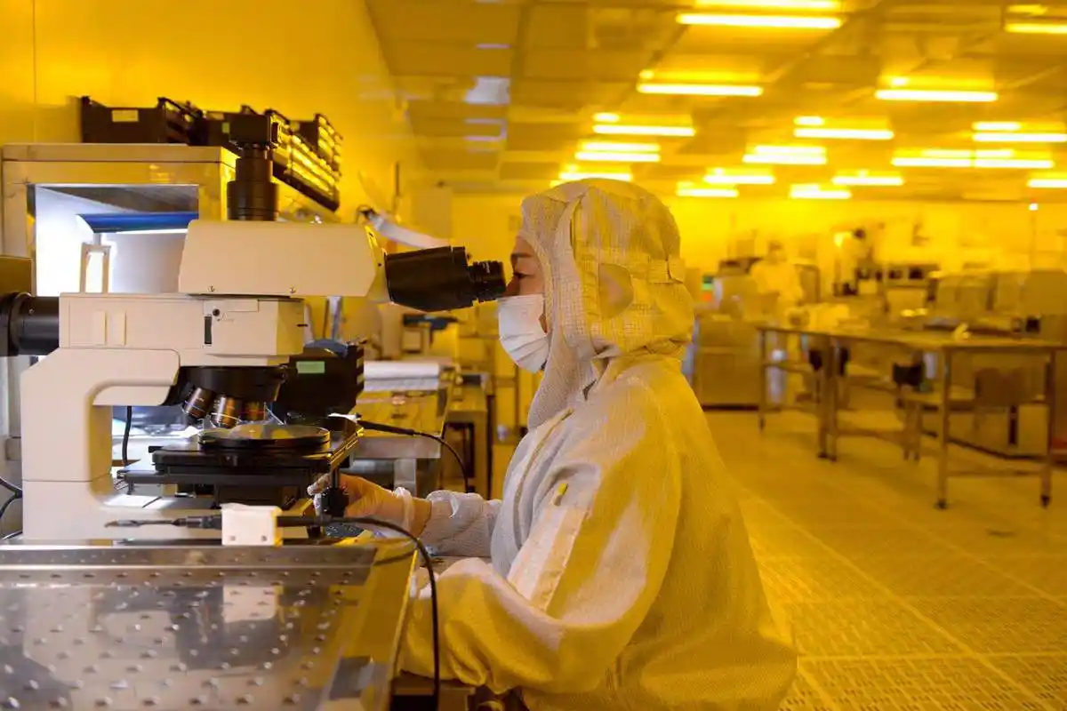 防控,生产"两手抓"——吉林华微电子持续助推功率半导体产业发展