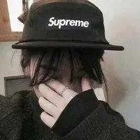 酷酷的女生头像戴帽子高清_微信头像图片大全