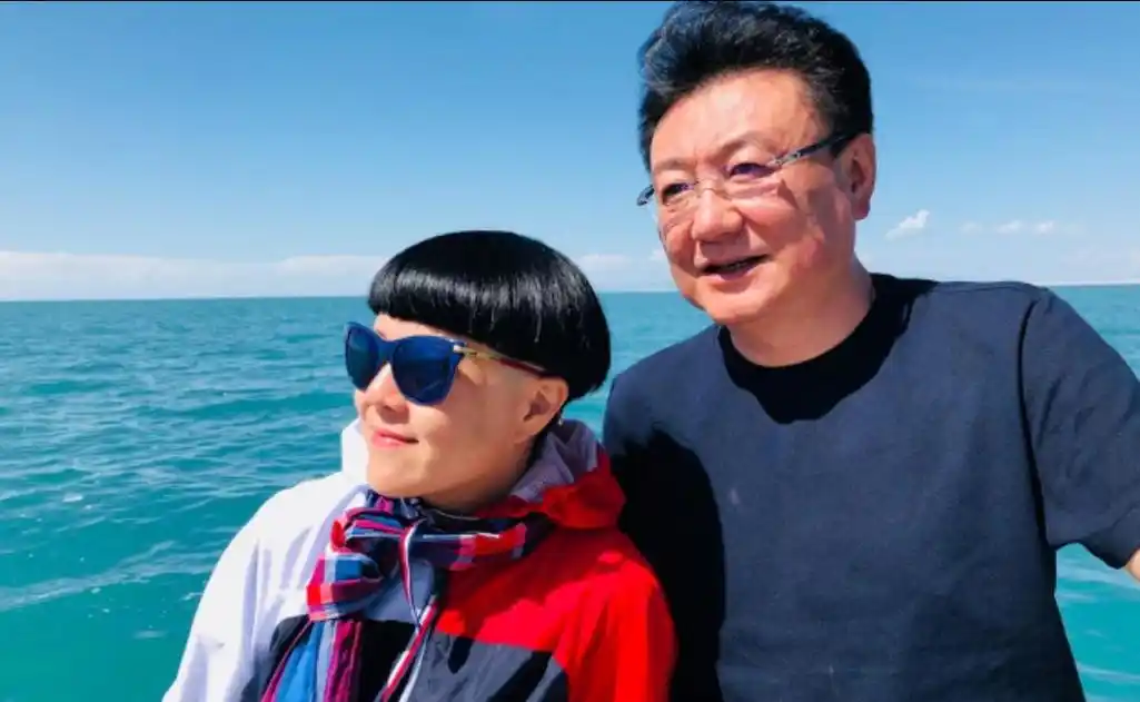 王宁与金龟子:播音界的模范夫妻,35年无绯闻的坚守 王宁与金龟子,这对