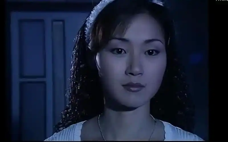 驱魔龙族马氏一家第四十一代传人马小玲驱魔日记(上)_哔哩哔哩 (゜-゜