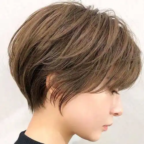 半露耳短发,时尚又富层次感_发型_女性_脸型