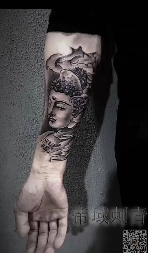佛头纹身图片_手臂手部纹身图案