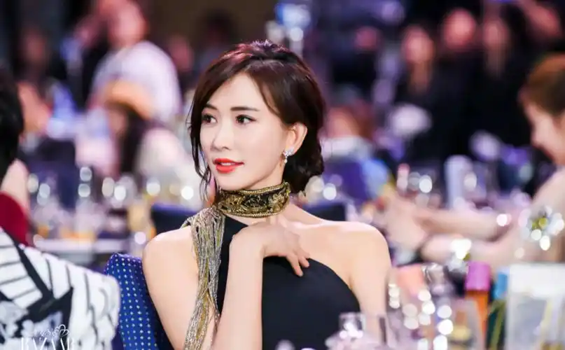 回顾林志玲我这辈子正确的决定就是在47岁高龄为日本丈夫生子