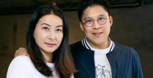 郭晶晶太牛了!儿子酷似太爷爷,二女儿像奶奶,小女儿最像爸爸