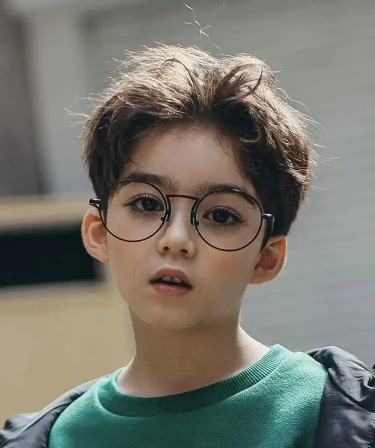 6岁的加韩混血小正太cooper lunde,超奶的小睫毛精一只呀