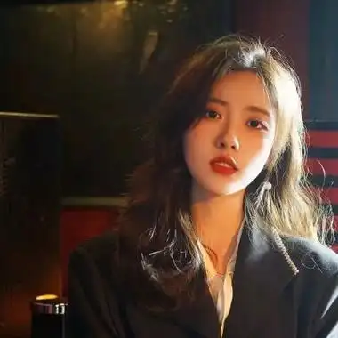 气质文静的优雅文艺森系女生头像 干净温柔很精致的小清新女头