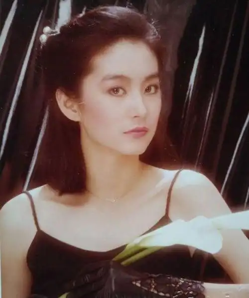 太美了!七十张林青霞年轻时的美照,相信没几个人见过