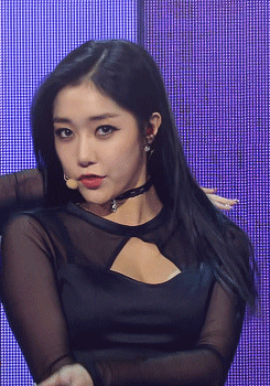 女人跳舞性感透视装gif动图_动态图_表情包下载_soogif