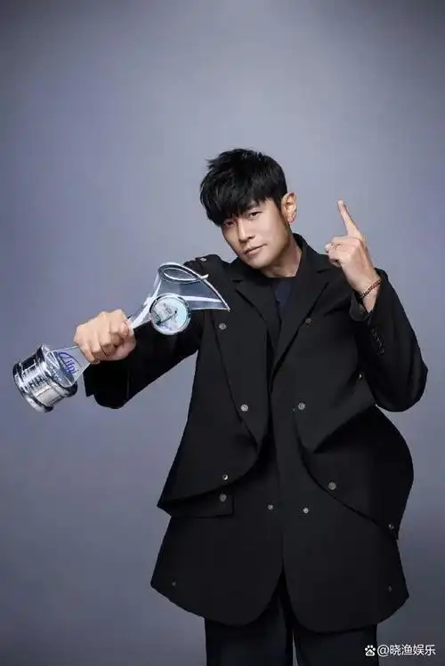 台湾省十大巨星名单出炉,王力宏仅在第10位!第一位你认识吗?