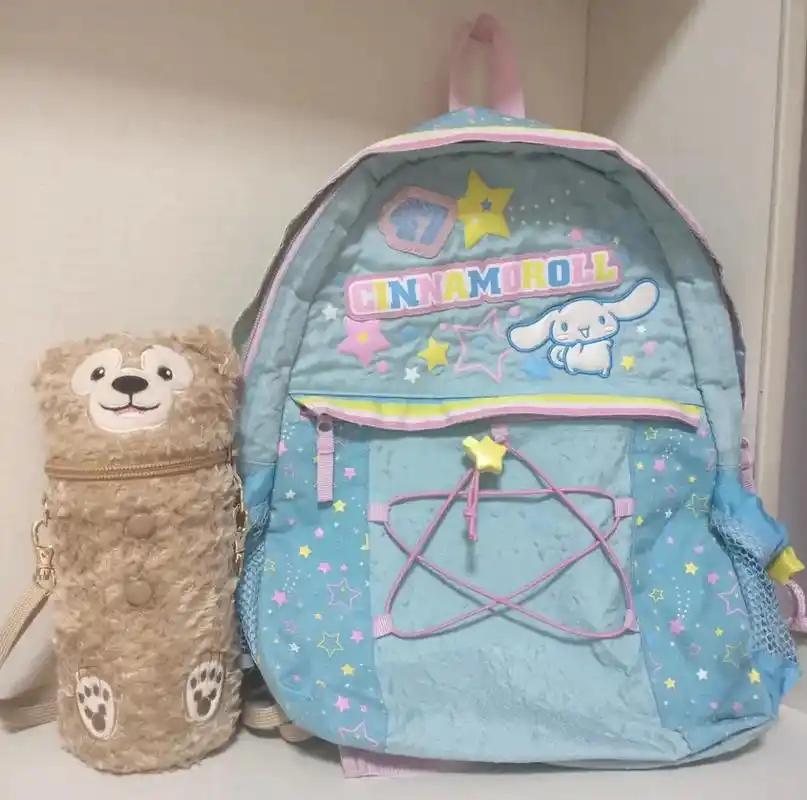 背可可爱爱的书包,快快乐乐的上学堂!# - 抖音