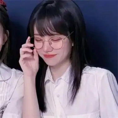 干净清爽女生闺蜜头像真人森系闺蜜头像2张分开