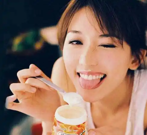 娱乐圈十大女星吐舌卖萌照,你觉得谁的最可爱?_cm_身高_kg