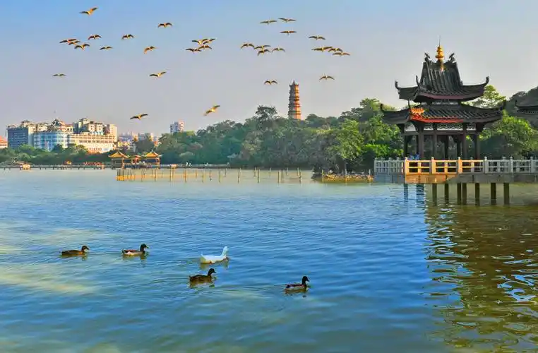 惠州著名景点有哪些,惠州有什么景点旅游好玩_罗浮山_谢咏_沙滩