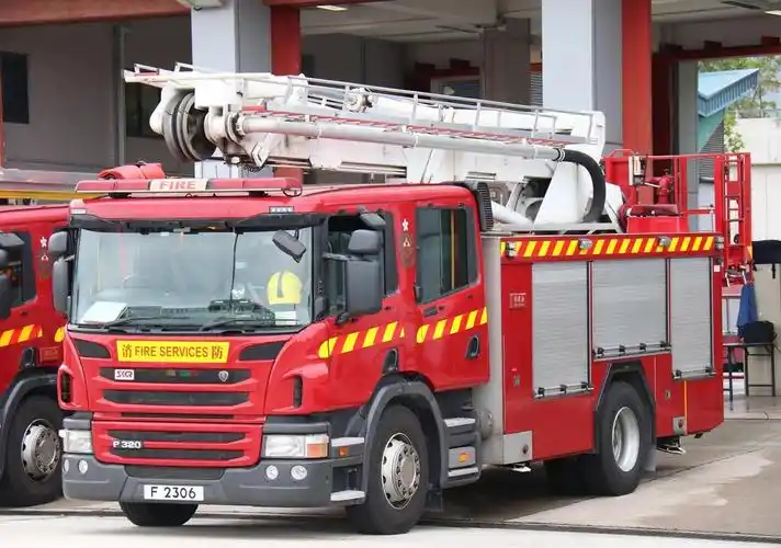 香港消防车绝大部分都是用斯坦尼亚卡车底改装的帅气