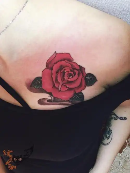 玫瑰花纹身